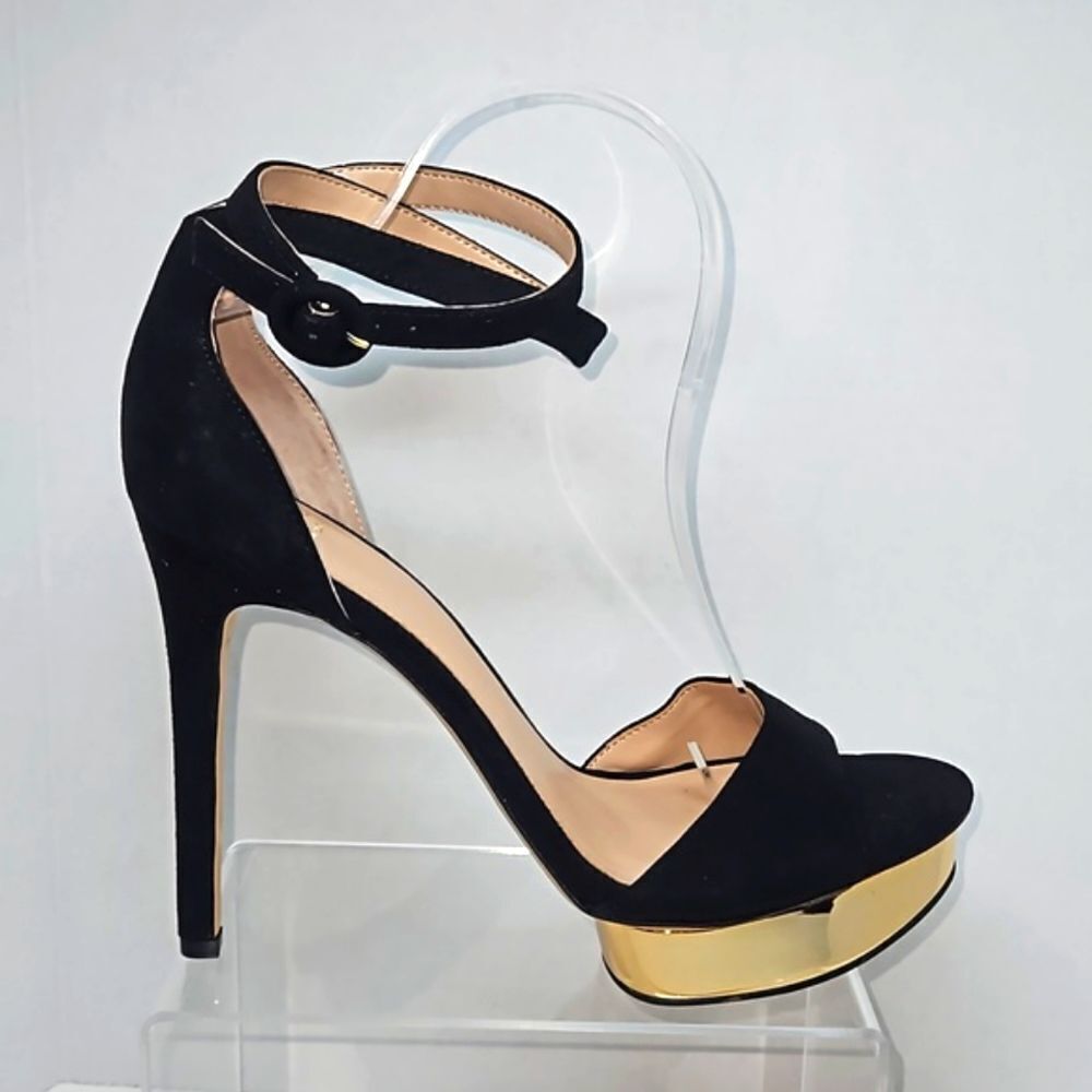 JLO suze 8.5 Black & Gold Heels
